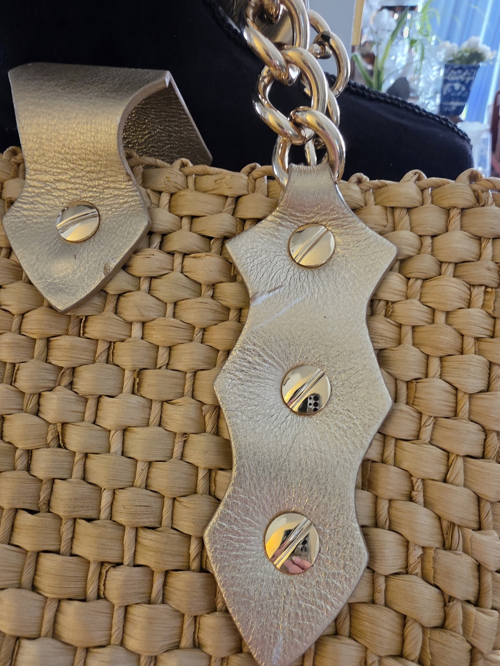 Michael Kors Tan Woven Straw Santorini Tote with Gold Hardware - Picture 5 of 10